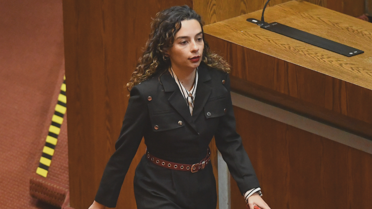 Derecho U. de Chile responde a Javiera Rodríguez y acusa "interpretación forzada y distorsionada" de funa
