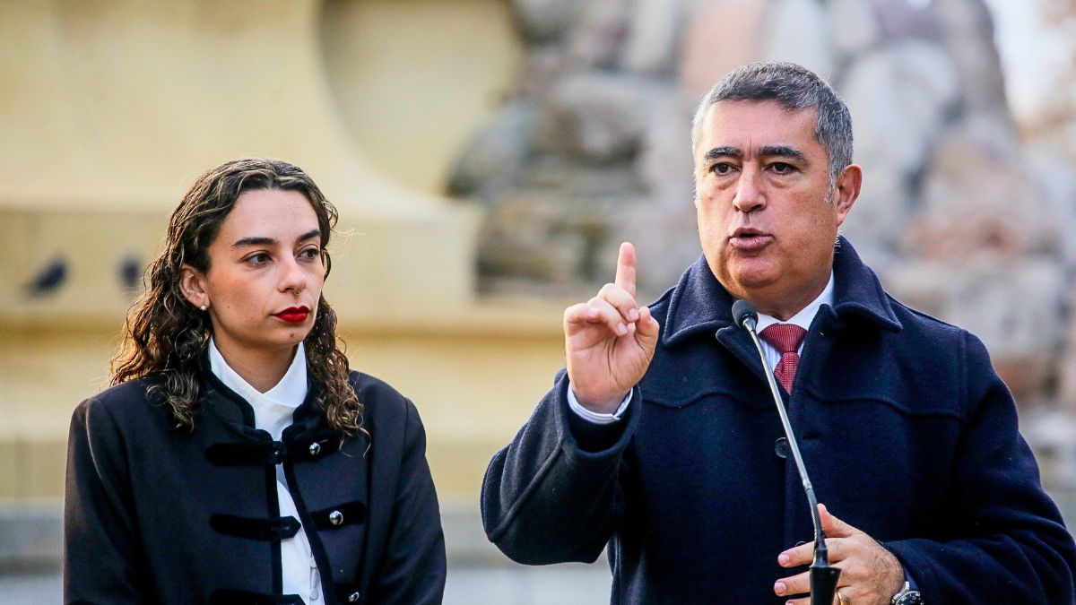 Desbordes propone eliminar el Consejo de Monumentos Nacionales tras negativa de enrejar Fuente Alemana