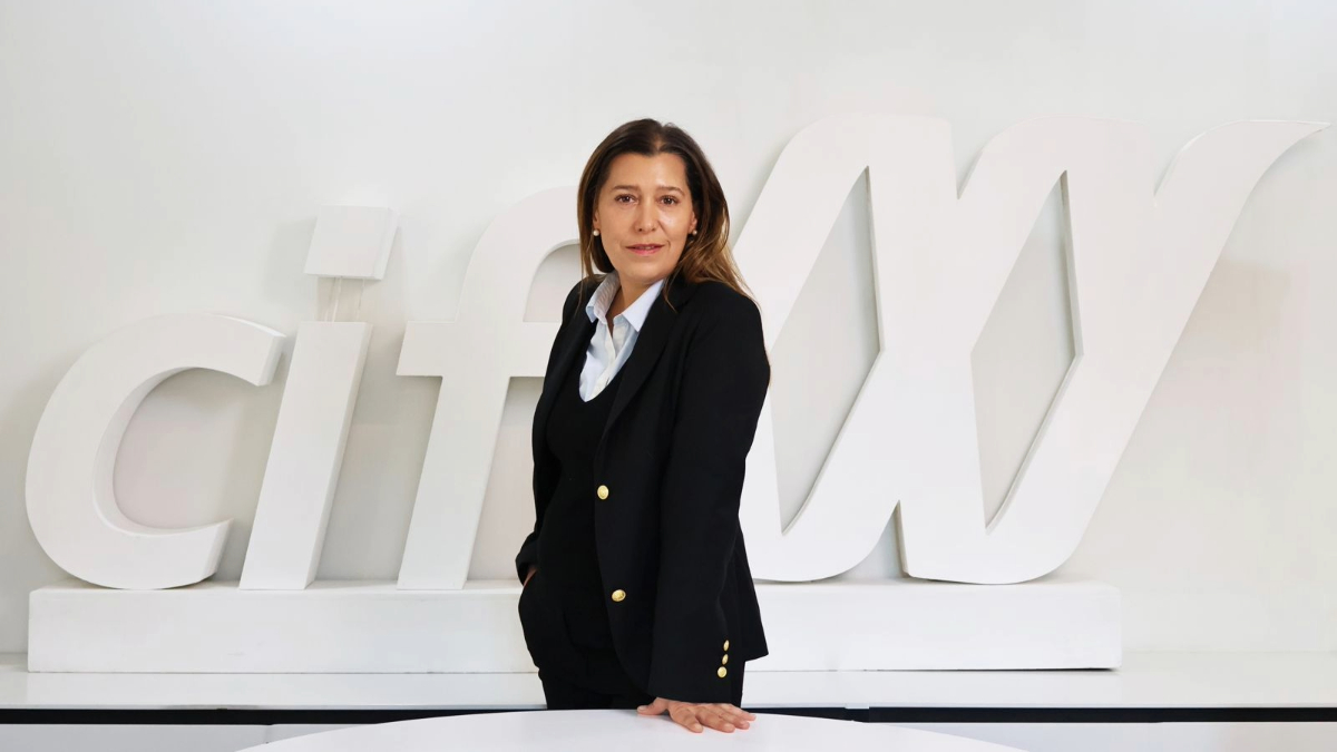 Mariela Formas, vicepresidenta de la Cámara de Innovación Farmacéutica: "La cobertura de medicamentos en Chile es insuficiente"