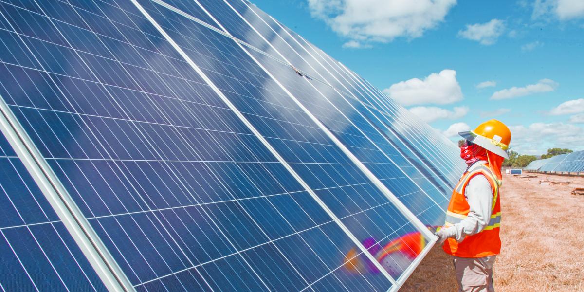 CFE adjudica 7,411 MW en proyectos mixtos de generación eléctrica