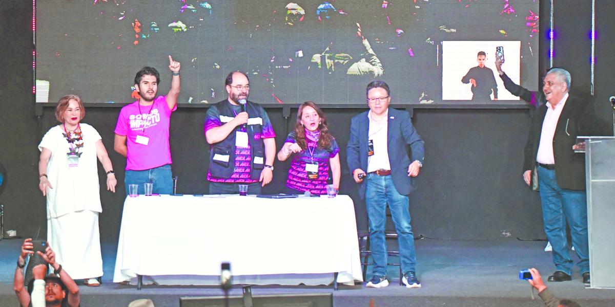 Reservan candidaturas para activistas y buscadoras