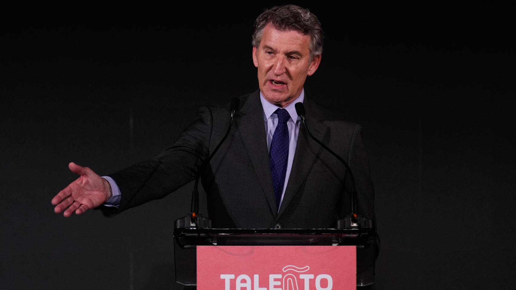 Feijóo denuncia la corrupción como "enemigo letal" del talento y promete que cuando gobierne elegirá a los gestores por mérito