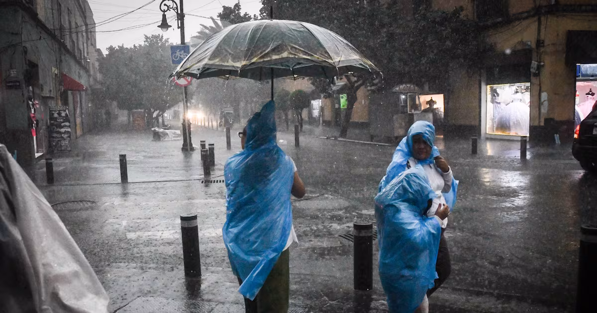 México entre 2 ondas tropicales: ¿Qué estados esperan las lluvias más fuertes en inicio del verano?
