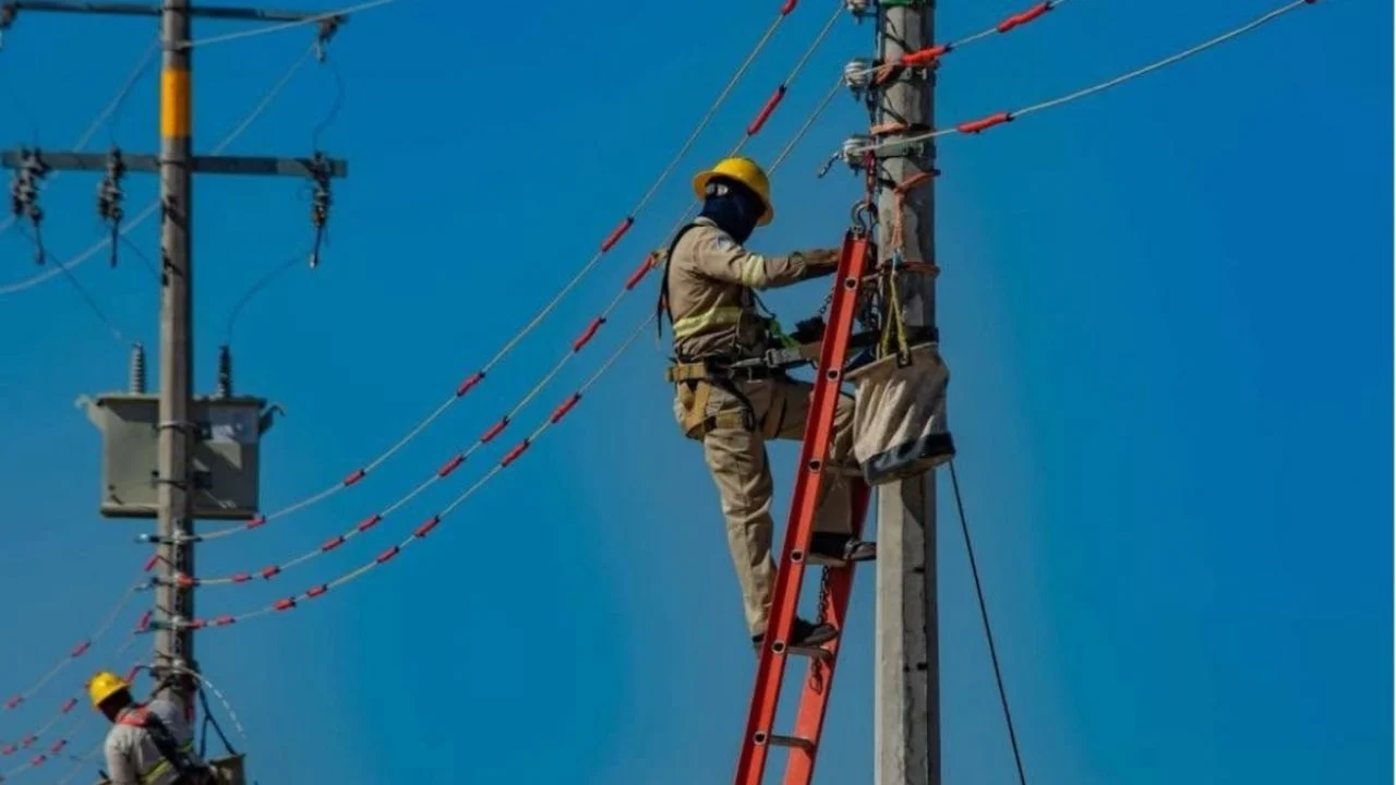 CFE confirma corte en el suministro eléctrico por ocho horas, estos serán los usuarios afectados