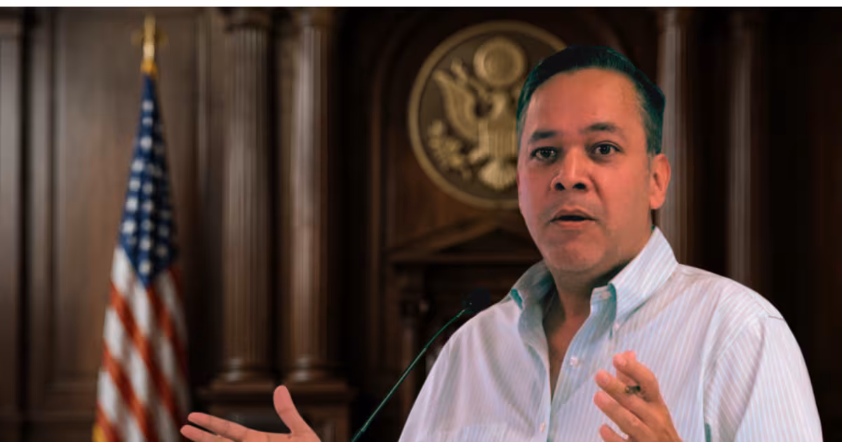 A un mes de la entrega de Enrique Díaz Vega, no hay registros en prisiones ni cortes de Estados Unidos y su paradero sigue sin confirmarse pese a las acusaciones federales en el