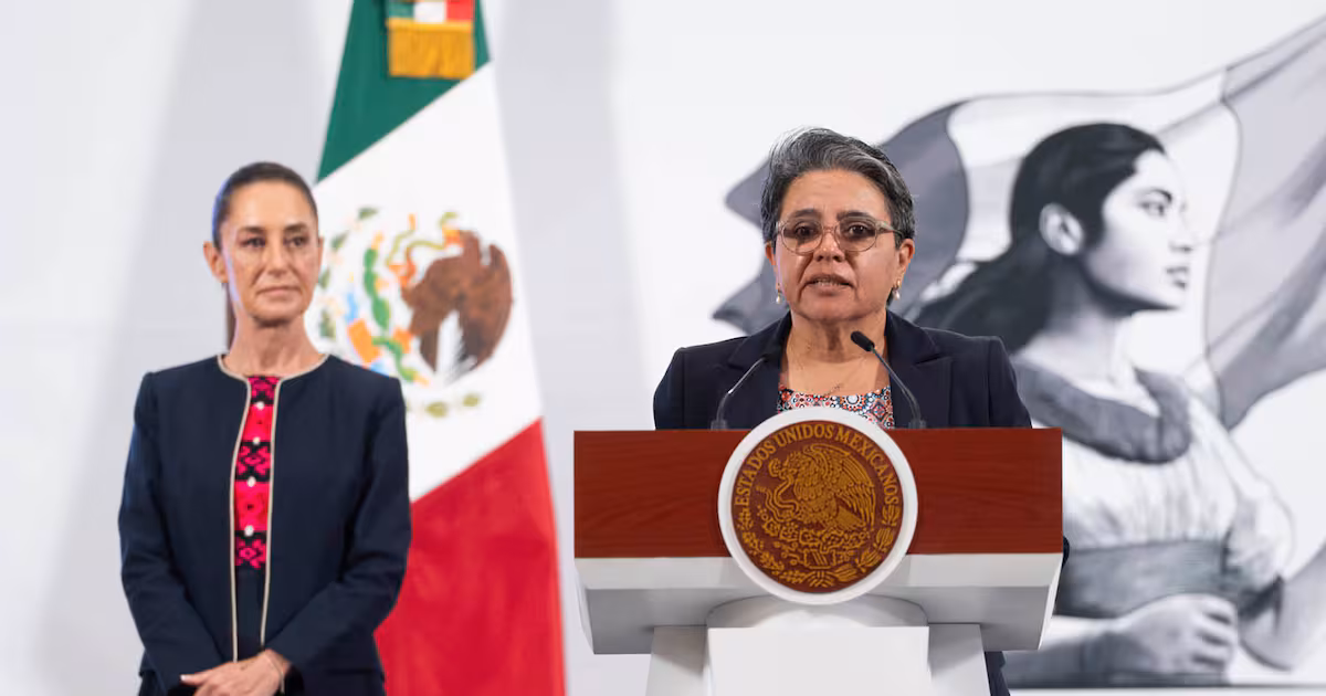 Inhabilitan hasta por 20 años y dan multas millonarias a 39 funcionarios de CFE, IMSS y SAT por irregularidades administrativas
