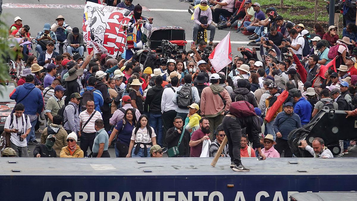 Al menos 13 estados refuerzan protestas de la CNTE en la CDMX