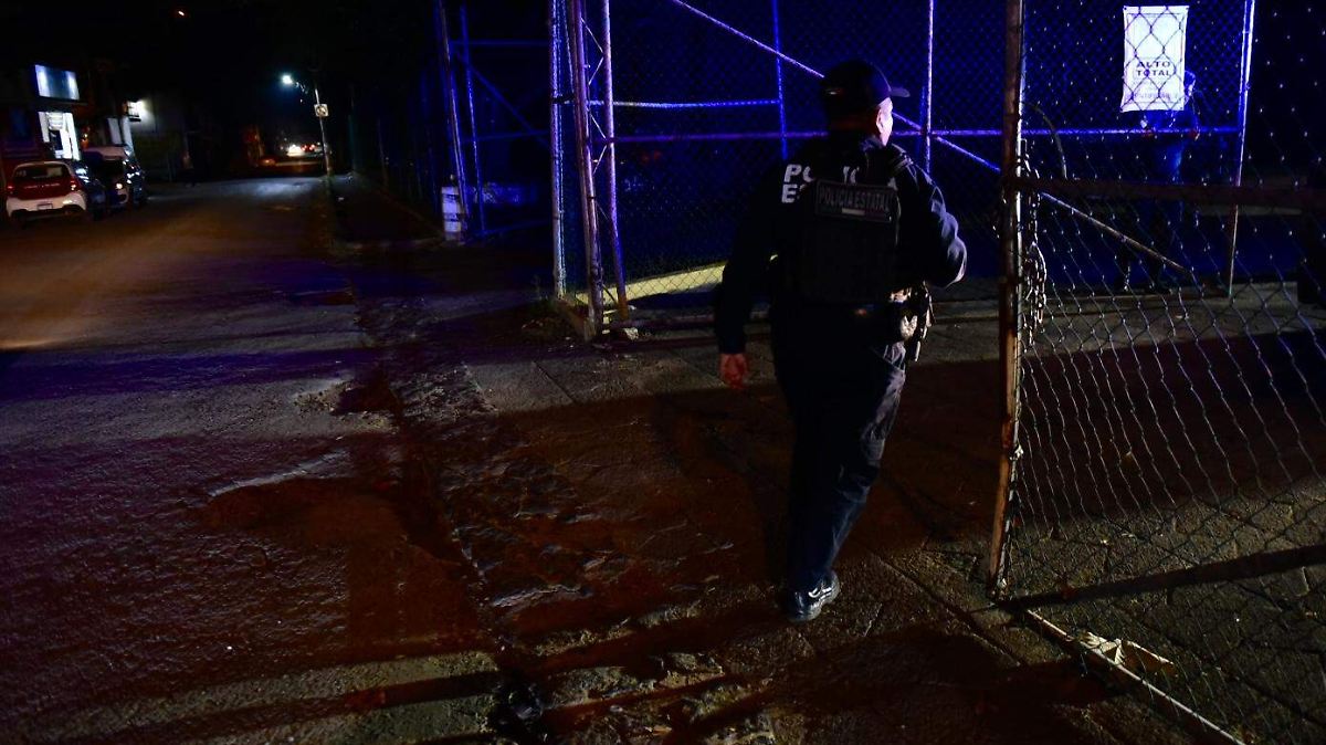 Familiares de policías detenidos por el caso Roxana Berenice exigen su liberación; advierten protestas
