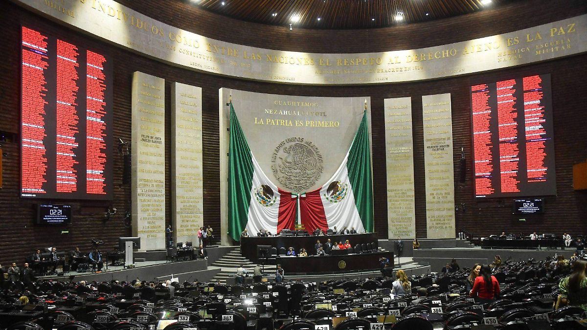 Por licencias de morenistas, quedan vacías dos curules en San Lázaro
