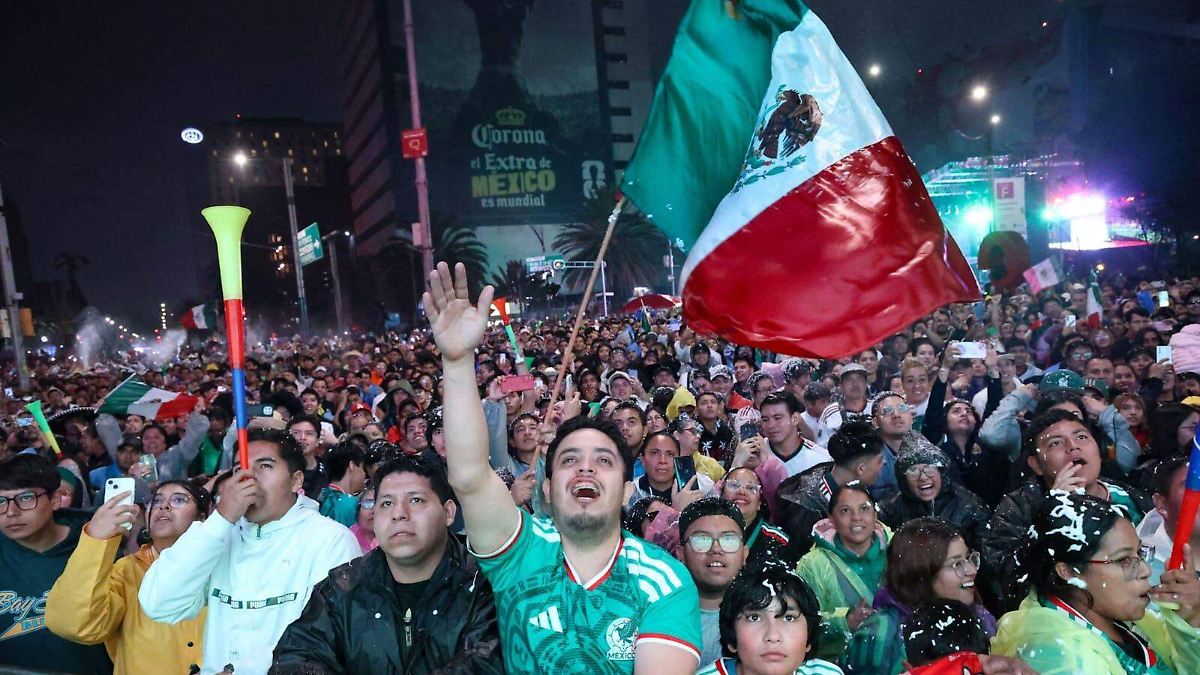 México vence a Ecuador y todo el país celebra el pase a octavos de final del Mundial (FOTOS)
