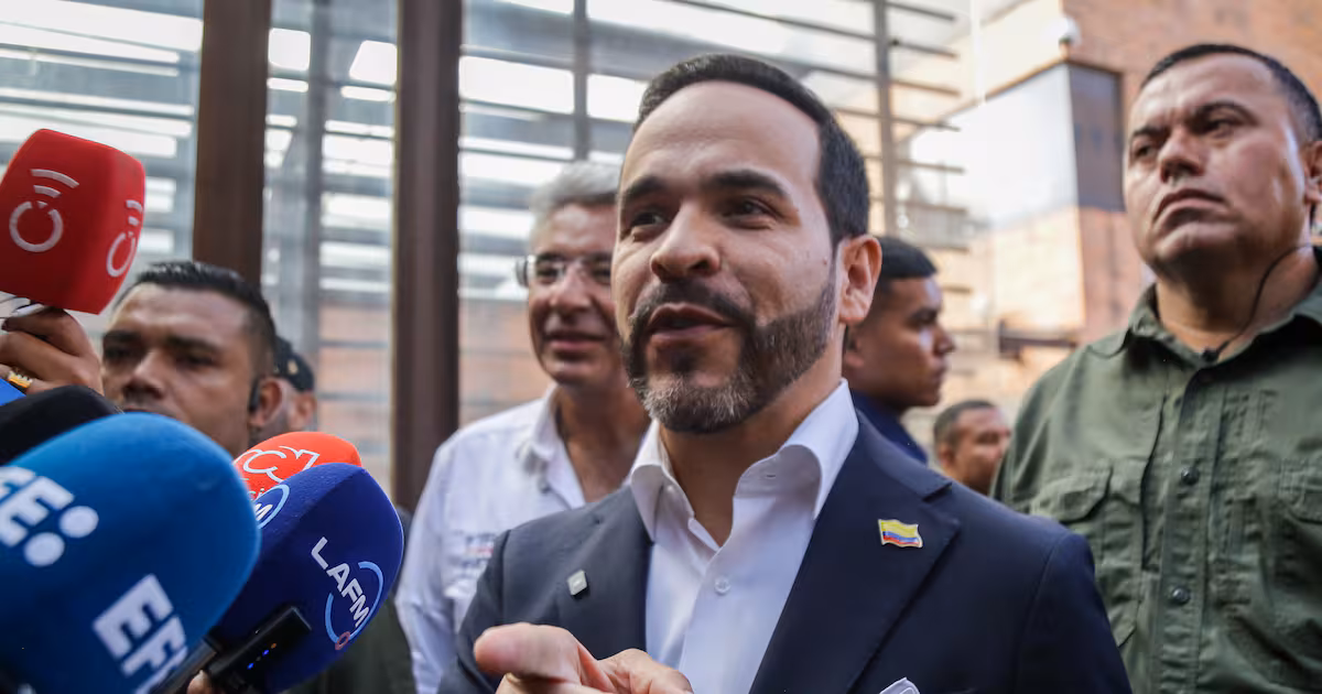 CNE mantiene candidatura de Abelardo De la Espriella objetada por su ciudadanía de EE.UU.