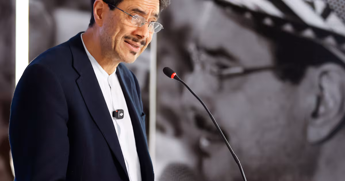 Iván Cepeda advierte a De la Espriella con convocar a una desobediencia civil