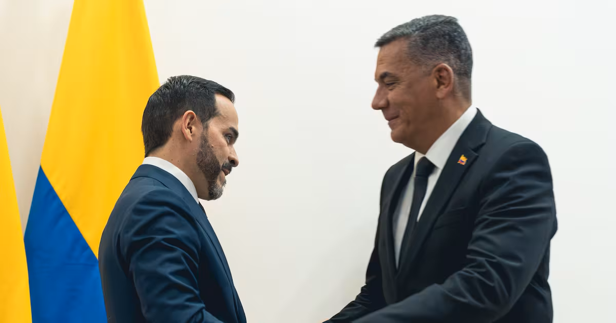 Radican moción de censura contra MinDefensa por muerte de menores en bombardeos