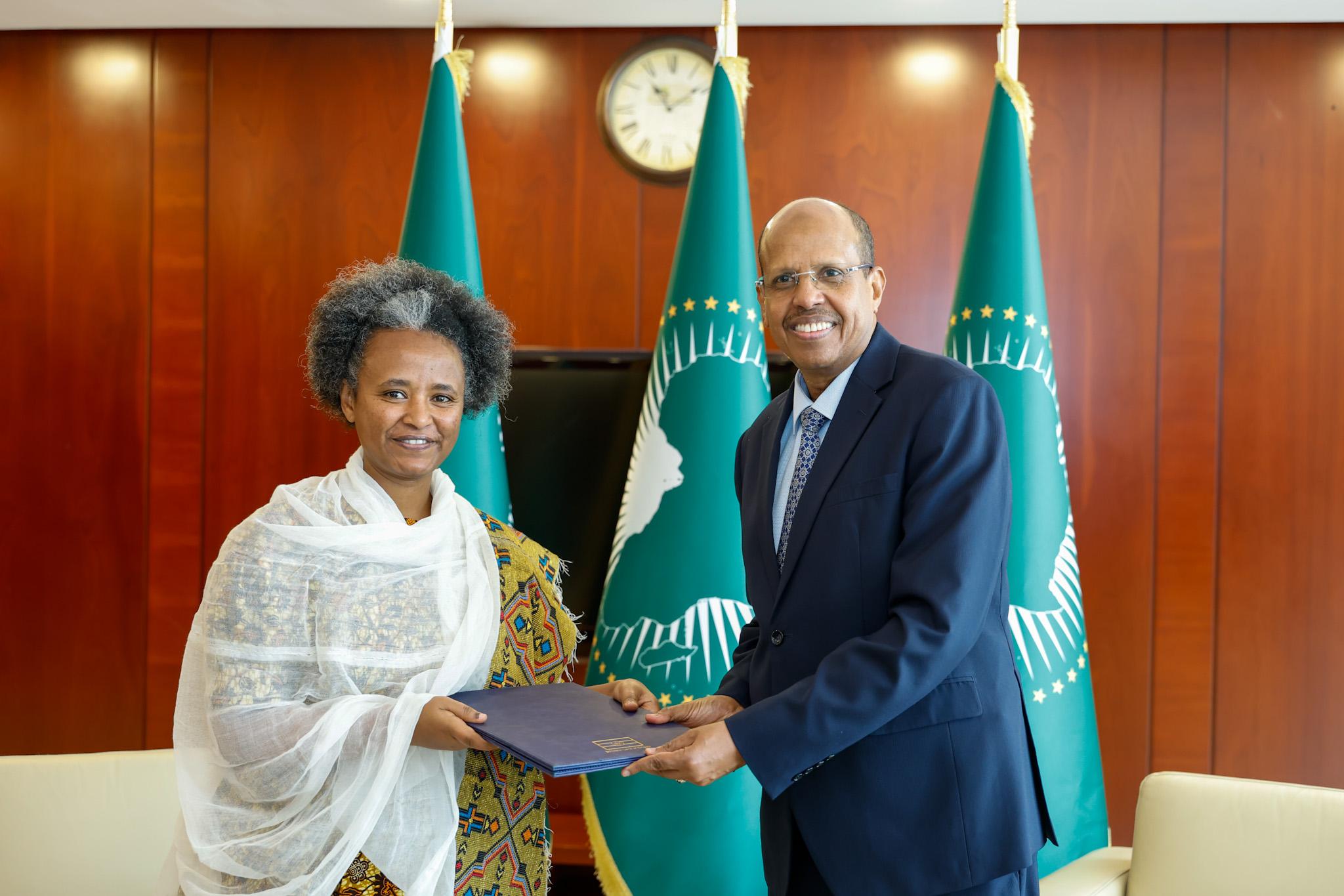 Addis Ababa, June 3, 2026 - The Chairperson of the African Union Commission (AUC), Mahmoud Ali Youssouf, today received the Letters of Credentials of Ethiopia’s newly appointed