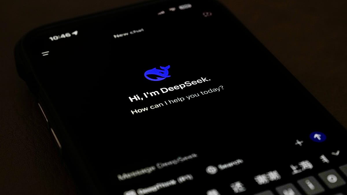China’s AI chatbots censor politically sensitive questions, study