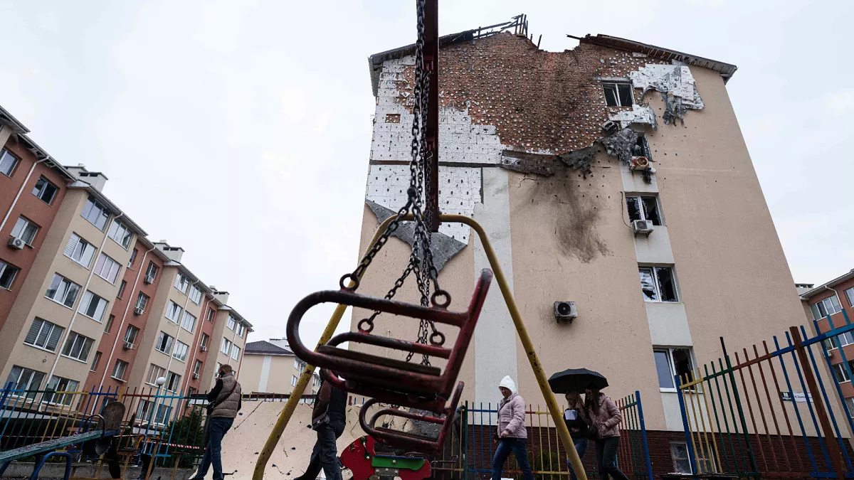 Eight dead across Ukraine in 'massive' Russian aerial attack