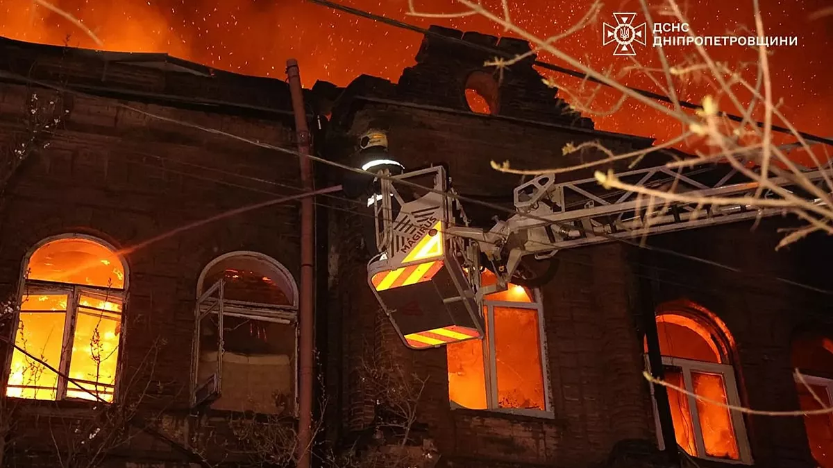 US still delivering weapons to Ukraine, Zelenskyy says