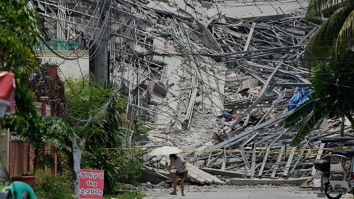 Four dead, 17 still missing after collapse of hotel in Philippines