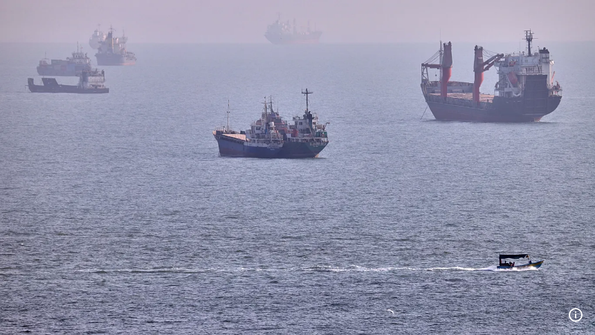 Qatar sees 'positive' signs in Iran-Oman talks on reopening Hormuz