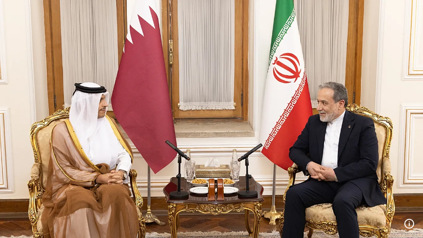Qatar PM visits Tehran to push for de-escalation and reopening Hormuz