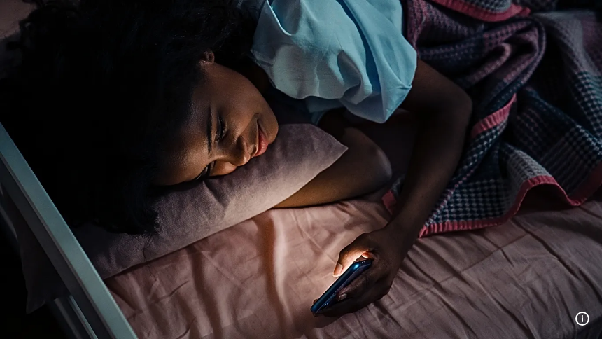 'Social jet lag': How sleep habits affect teen anxiety