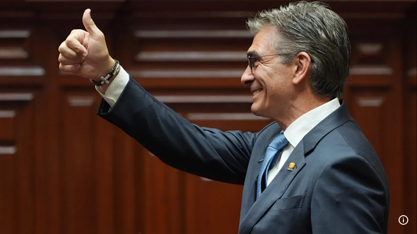 Congress ratifies $1.9 billion IMF deal to ease deep economic crisis
