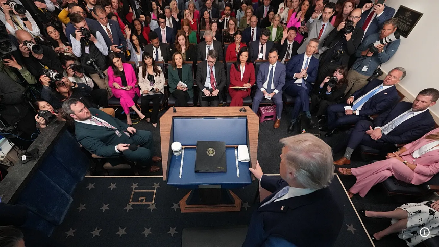 CNN, MS NOW, Politico to sue US administration over White House access