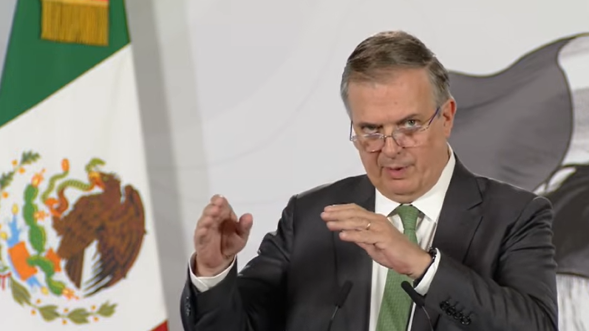 Ebrard anuncia inversión de 4 mil 600 millones de dólares de Mercado Libre; ‘generará 8 mil empleos’