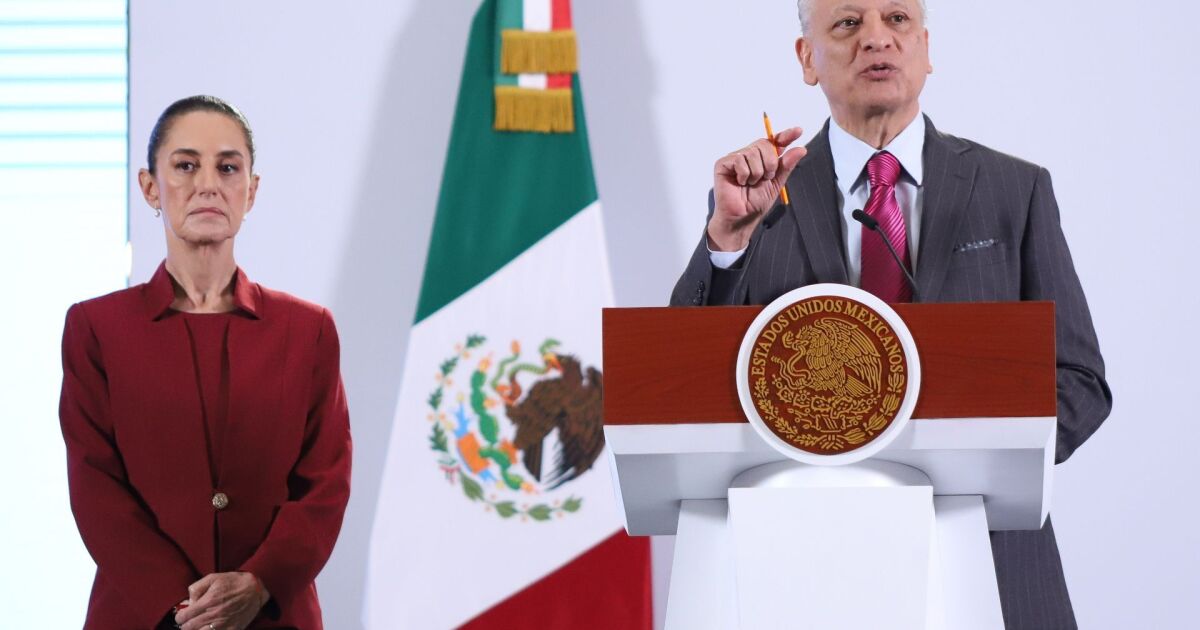 Exdirector de Pemex es denunciado por agredir a su esposa; Sheinbaum respalda a la víctima