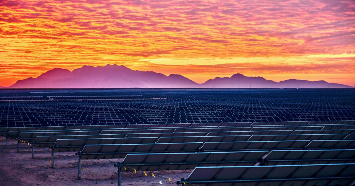 Sabadell pidió 4,000 mdp al mercado en México y recibió 2.3 veces más: ahora va por energía y hoteles