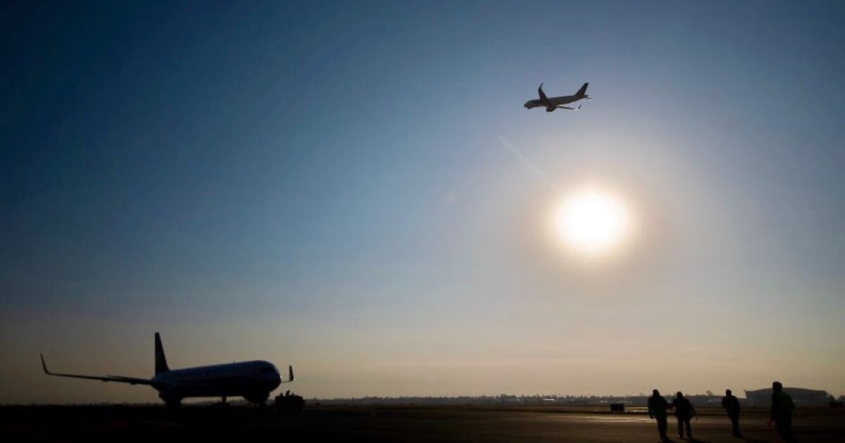 México tiene más aeropuertos desde la apertura del AIFA, pero no es suficiente: el país pierde competitividad