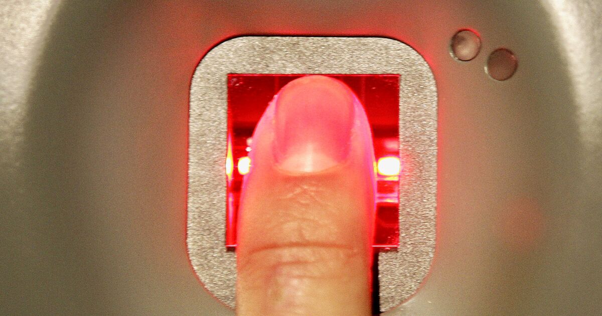 las huellas dactilares y el reconocimiento facial ayudaran a prevenir fraudes