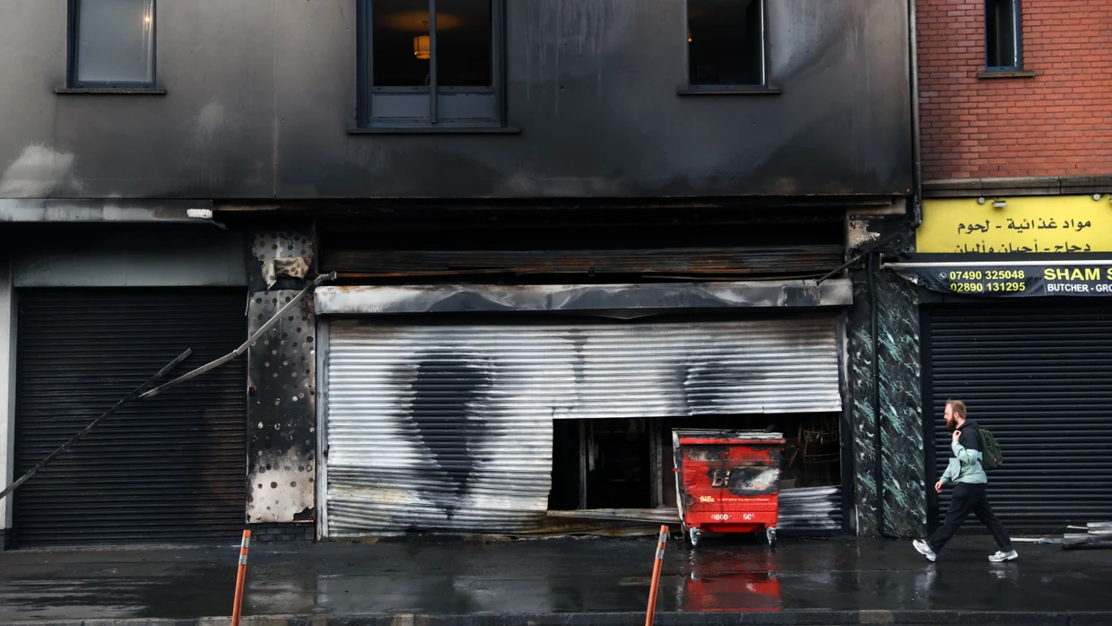 Unruhen in Nordirland: Wie der Hass im Netz die Gewalt in Belfast befeuerte