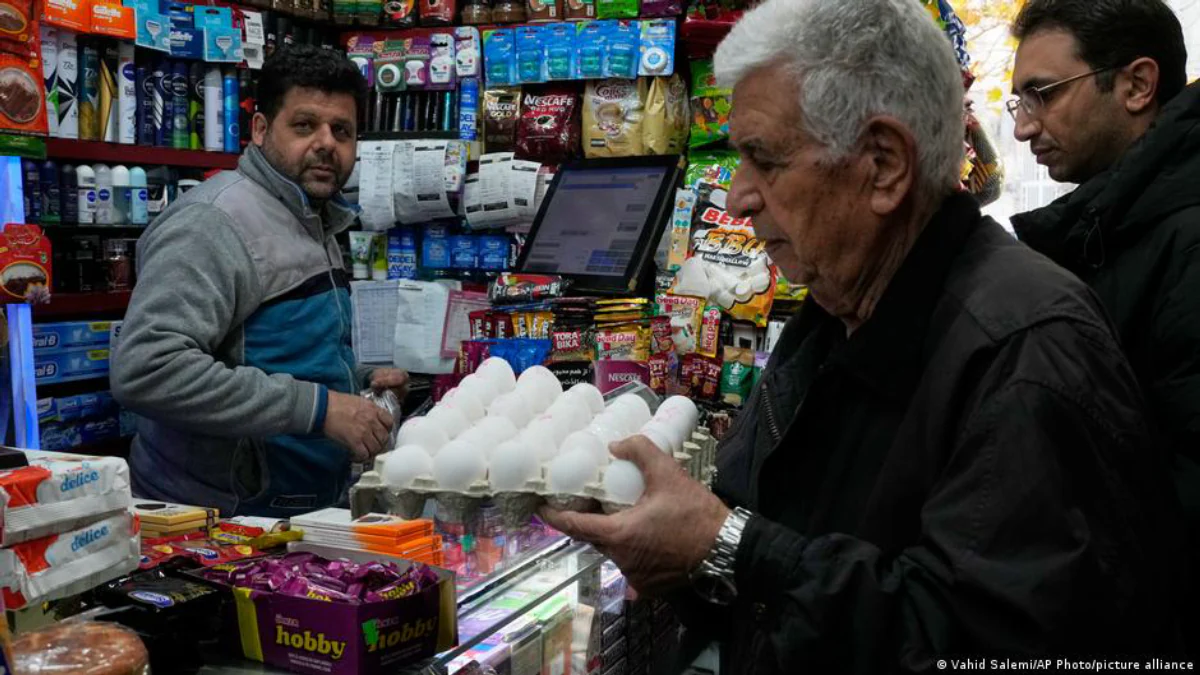 Iraner ächzen unter Kriegsfolgen: „Brot zum Luxus geworden”
