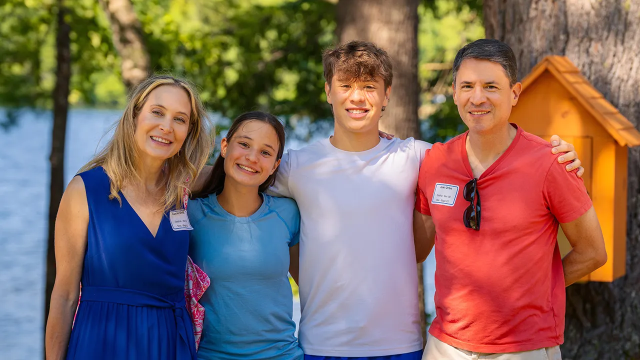 Family pleads for help as teen faces life-threatening bone marrow failure