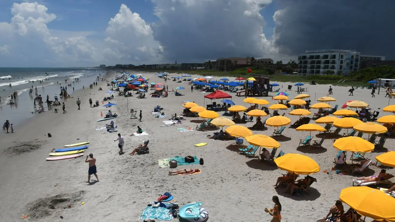 Man, woman killed in rip current as lifeguard shortage affects beach destination