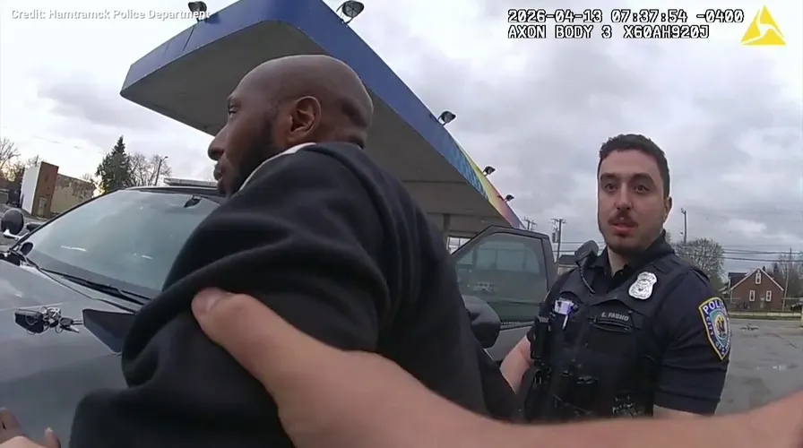 Video shows teen snatched at bus stop – but victim slips SOS at gas station to escape repeat offender suspect