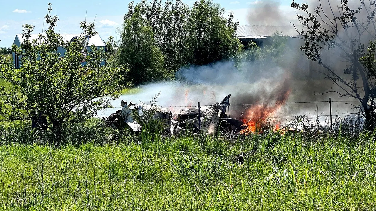 Missouri skydiving company breaks silence after plane crash kills 12