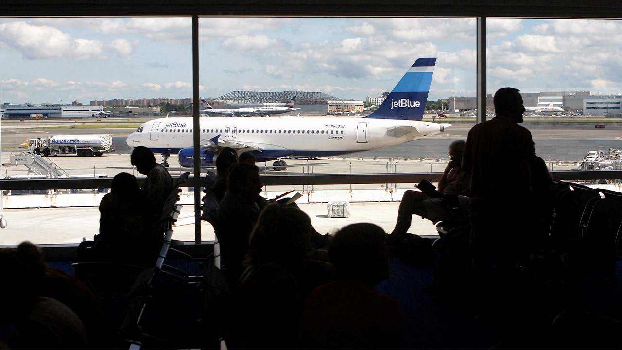 Helicopter pilot calmly reports near-miss with remote-controlled plane near busy airport