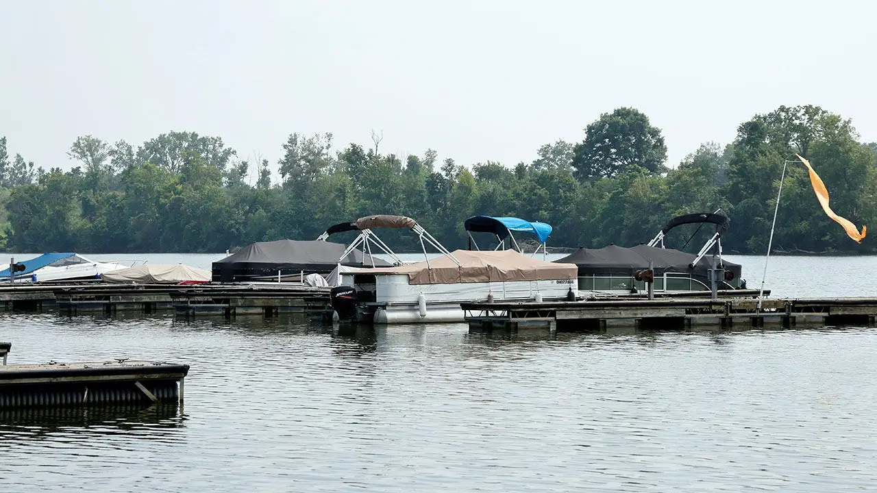 5 dead in attempt to save a struggling swimmer in Ohio's Scioto River