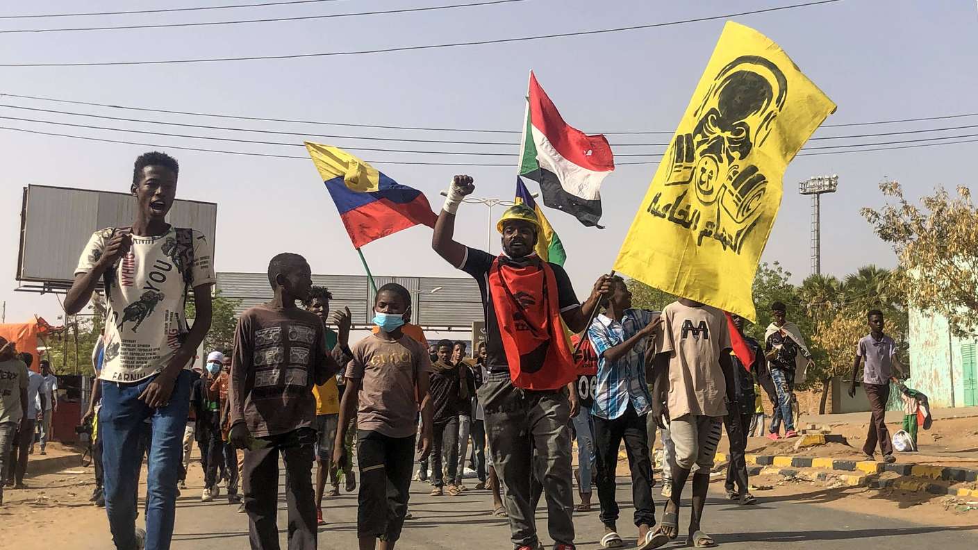 „Die Ressourcen gehören ausgetrocknet“ – Perthes fordert Waffenstopp