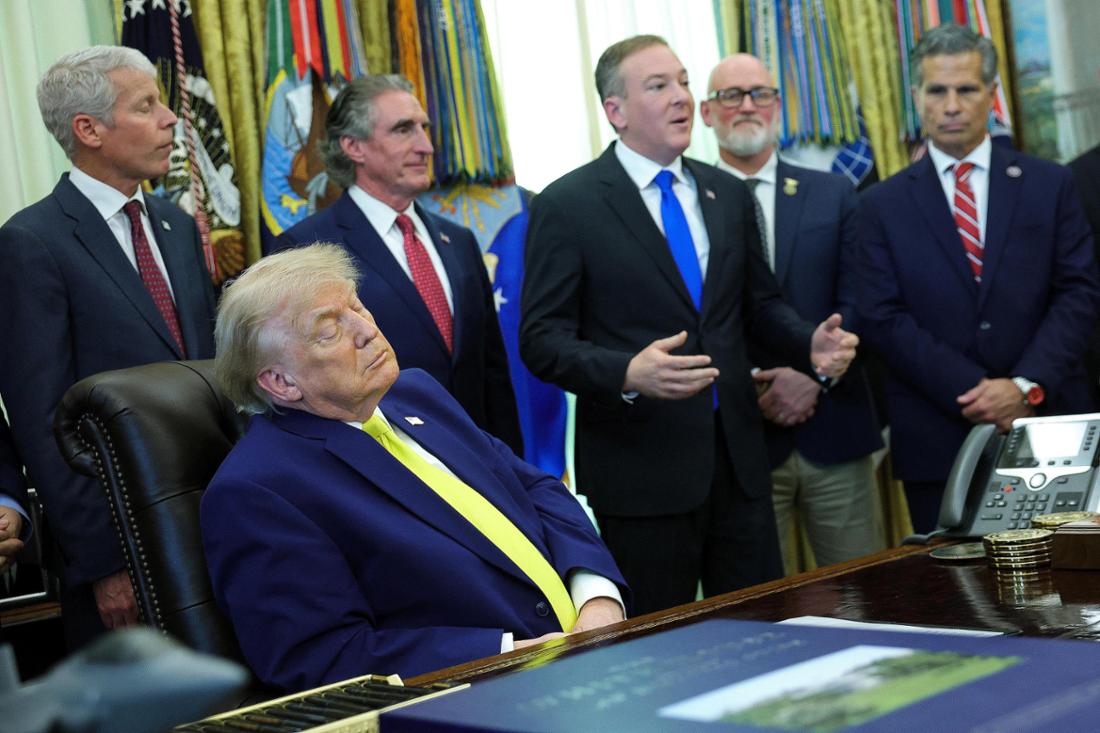 Schlafmütze Trump: Demokraten verspotten „Commander-in-Sleep“