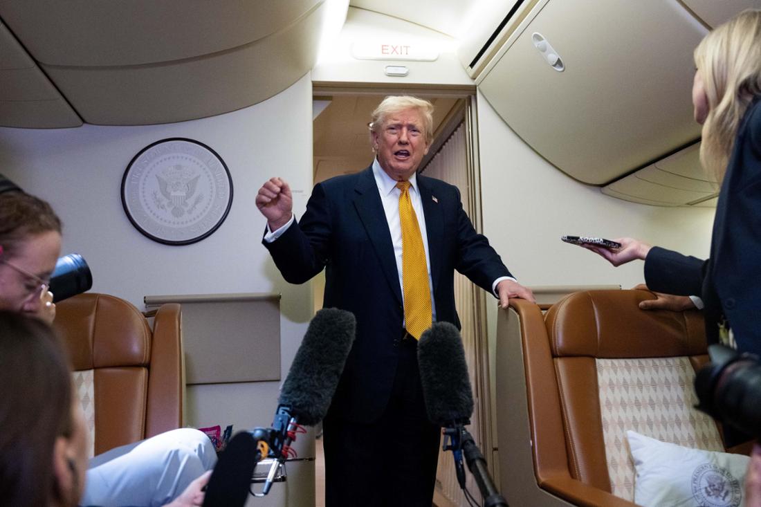 Sicherheitsbedenken wegen Iran: Trump tauscht Air Force One auf britischem Stützpunkt aus