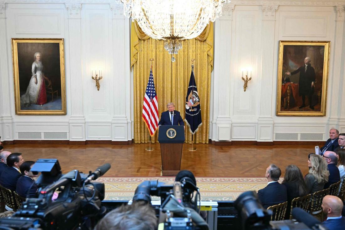 Just before midterms: Trump stages China election scandal – Democrats warn of attack on free elections
