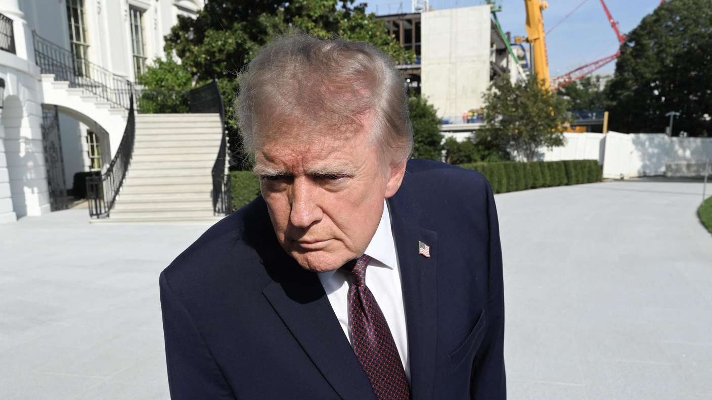 Trump kämpft gegen drohendes Midterms-Debakel und verspricht Schecks