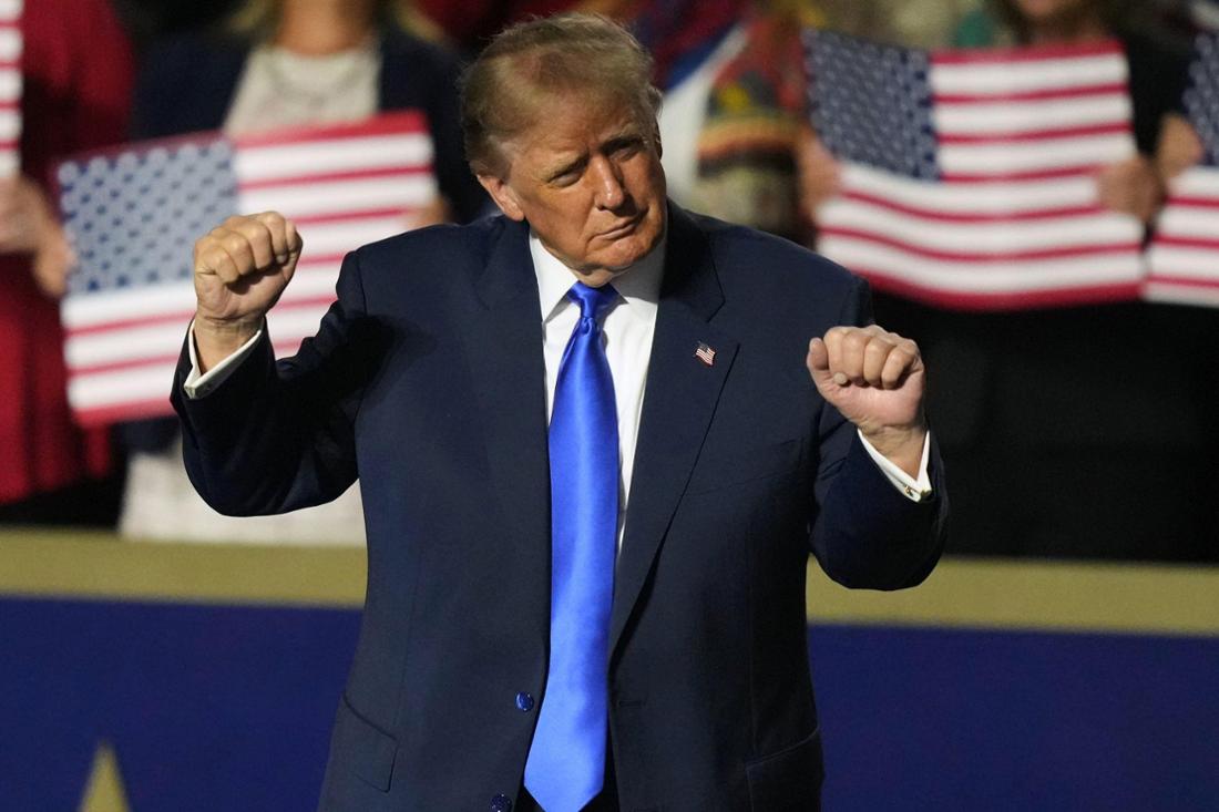 Debakel vor Zwischenwahlen: Trumps Zustimmungswerte brechen auf historisches Tief ein