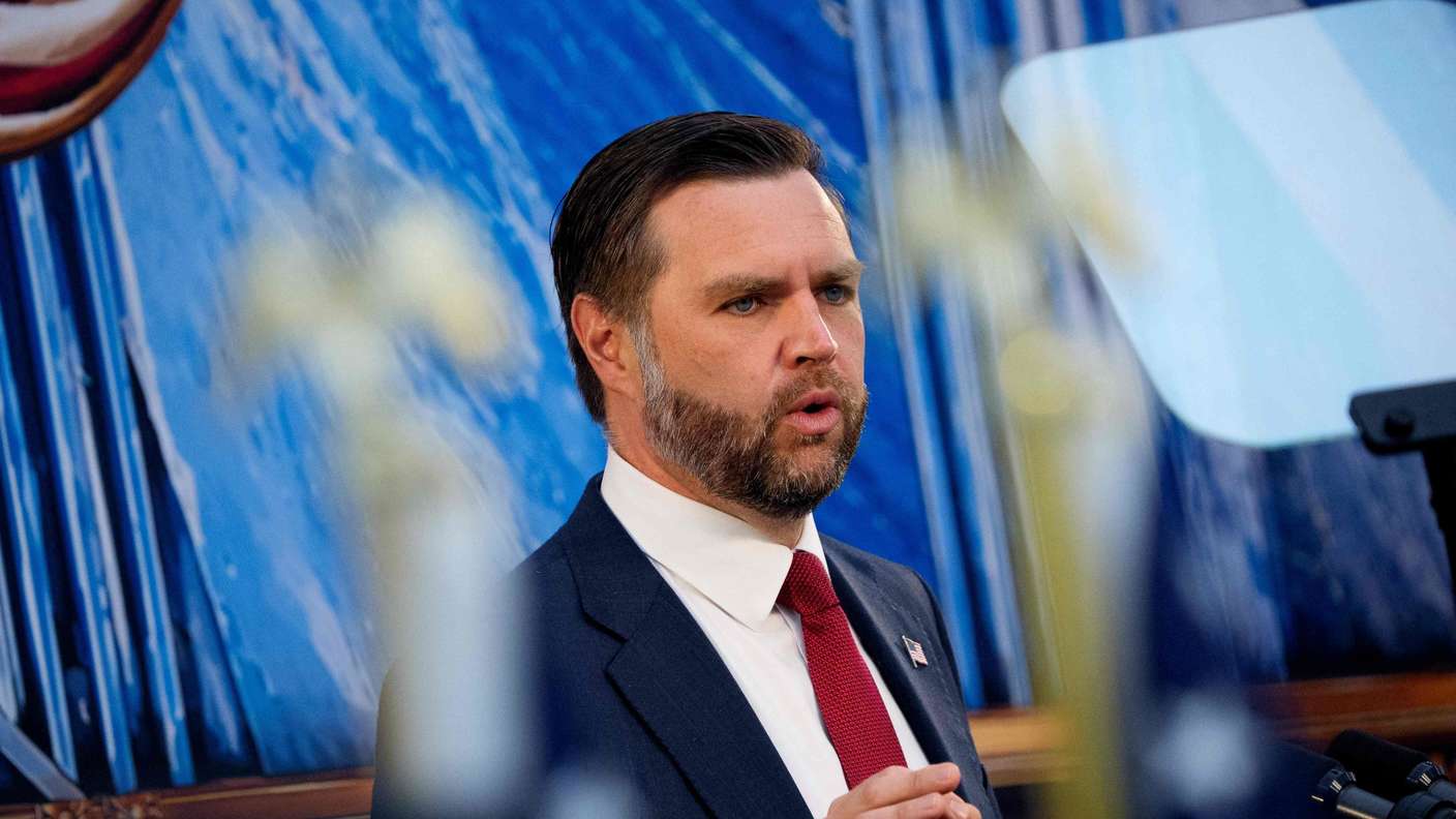 Letzte Chance vor den Midterms? Vance sucht Kontakt zum Iran – für Trump „ist das in Ordnung“