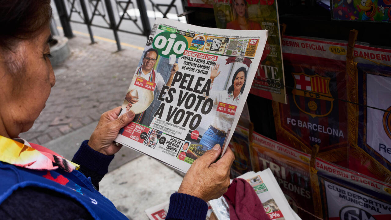 Leftist Roberto Sanchez takes lead in Peru's razor-thin presidential runoff