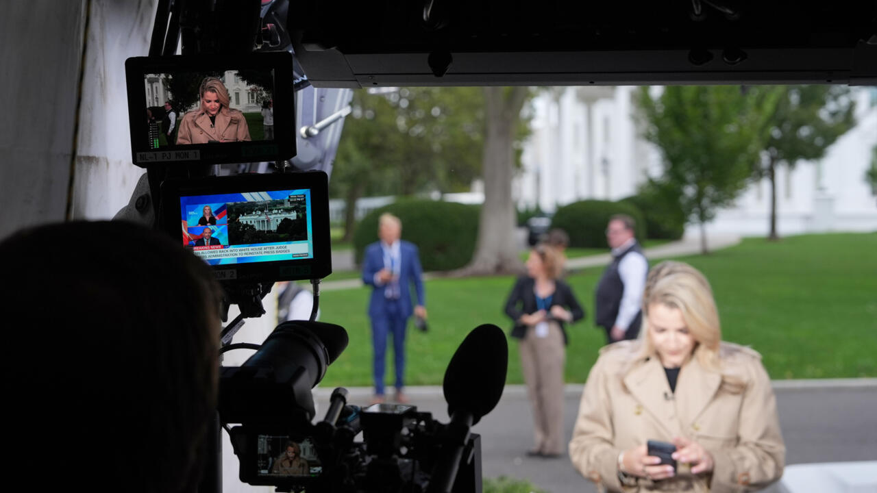 CNN removed from Trump press pool despite judge order to reinstate White House access