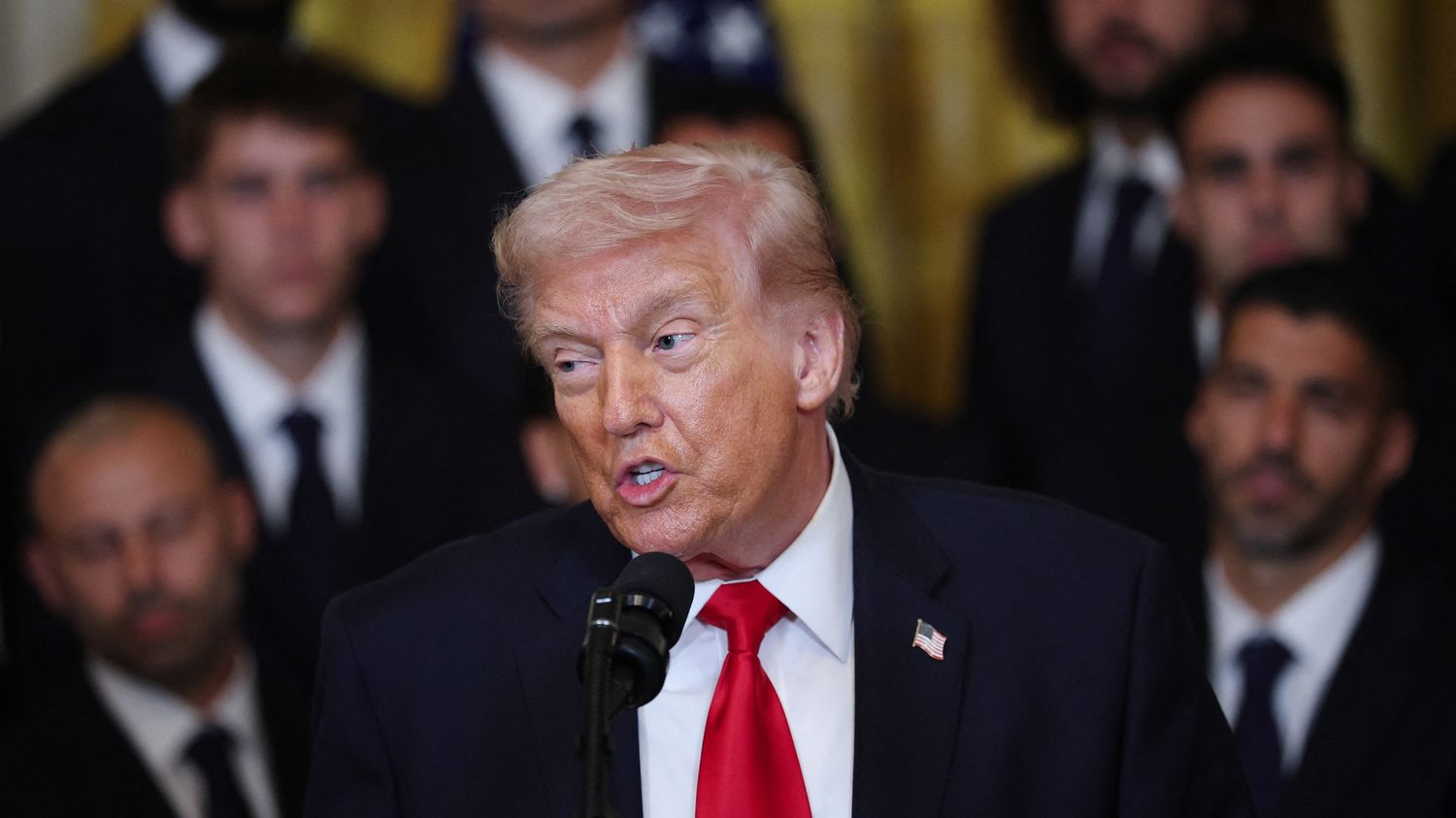 Affaire Epstein: rapports FBI sur accusations d'agressions sexuelles contre Trump